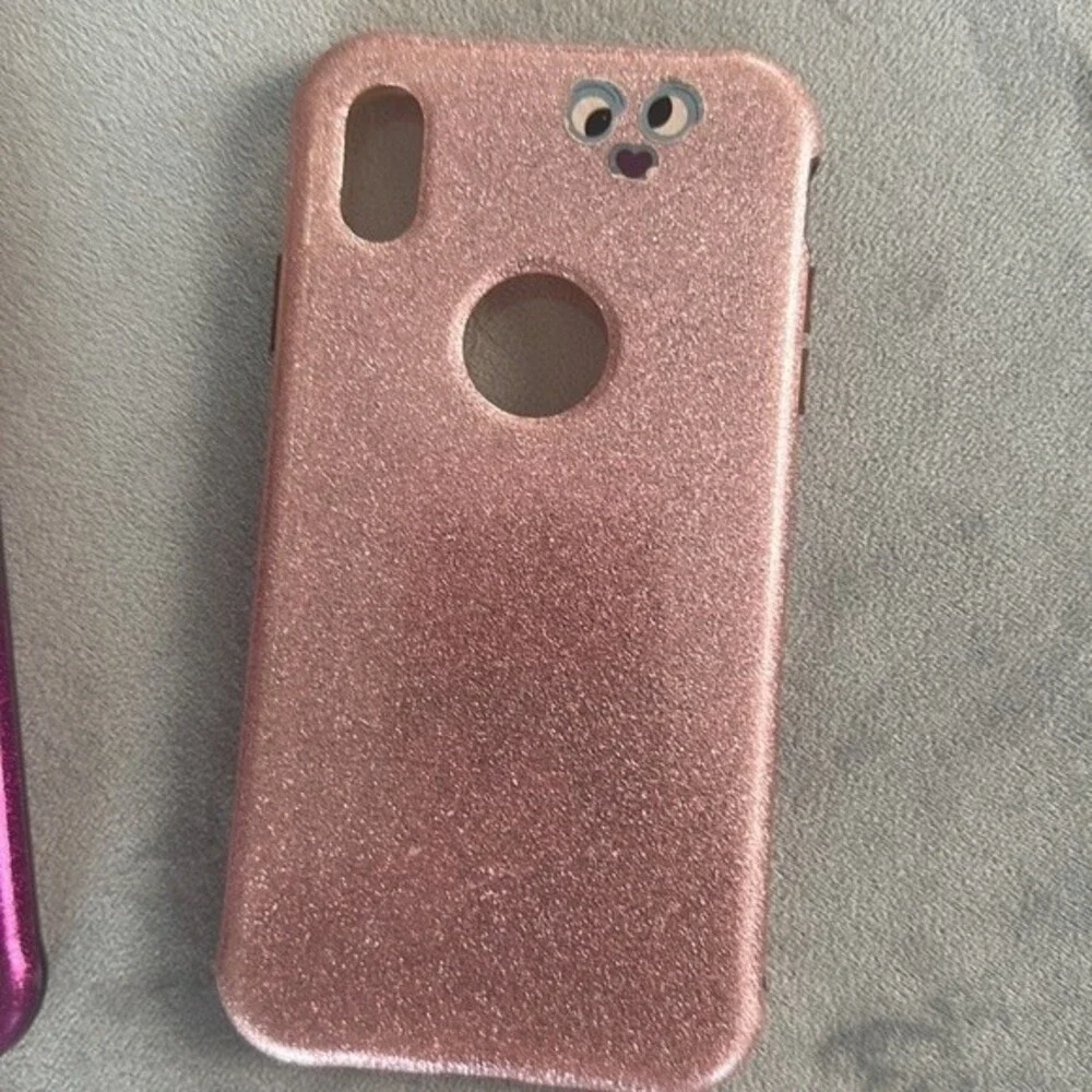 Two iPhone XS MAX Cases
